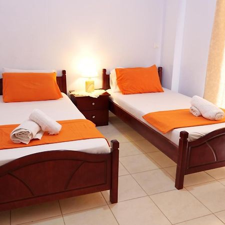 Miracle Apartments Saranda Sarandë Exterior foto